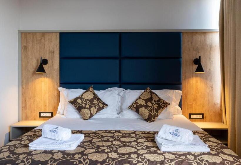 اتاق لوکس با چشم‌انداز, Grand Hotel Velingrad