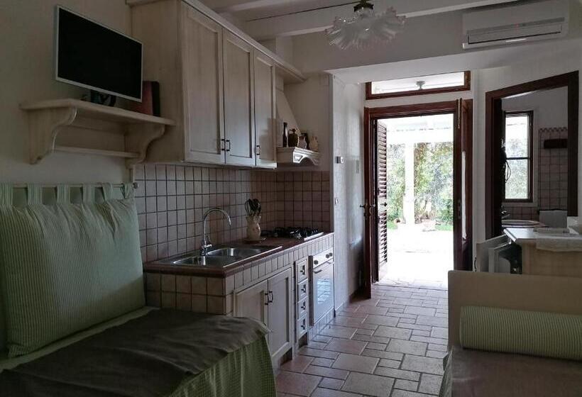 منزل غرفة نوم واحدة, Agriturismo Salinola