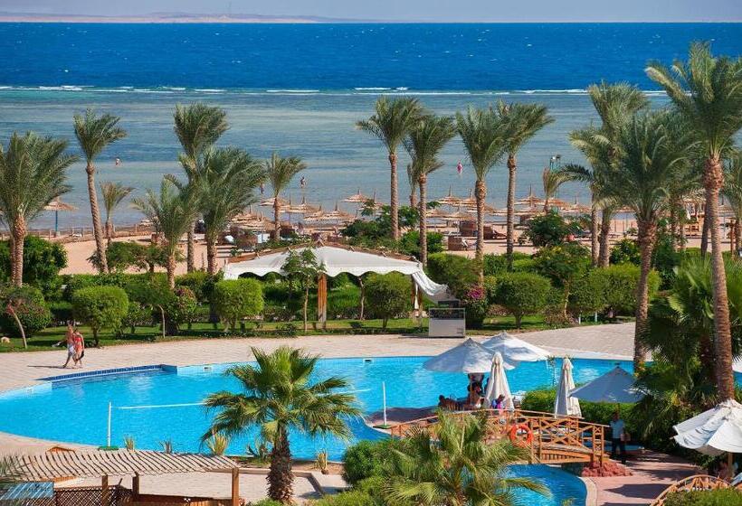 اتاق سوپریور با چشم‌انداز استخر, Amwaj Oyoun Resort & Spa Sharm El Sheikh 