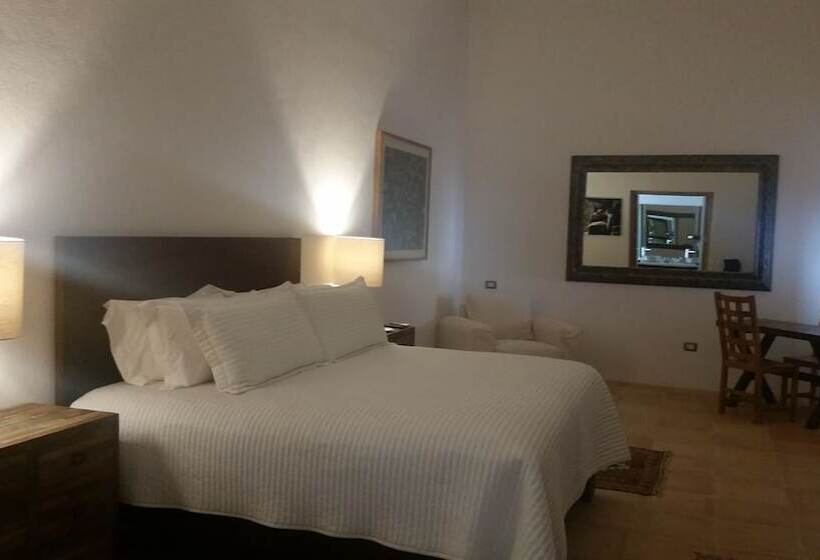 اتاق سوپریور, Boutique Casareyna