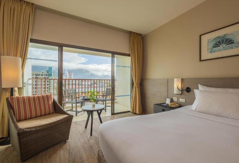 Superior Room, Deevana Plaza  Phuket Patong