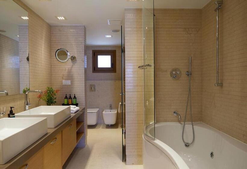 5 Bedroom Apartment, Elounda Peninsula Luxury Resort, Six Senses Spa
