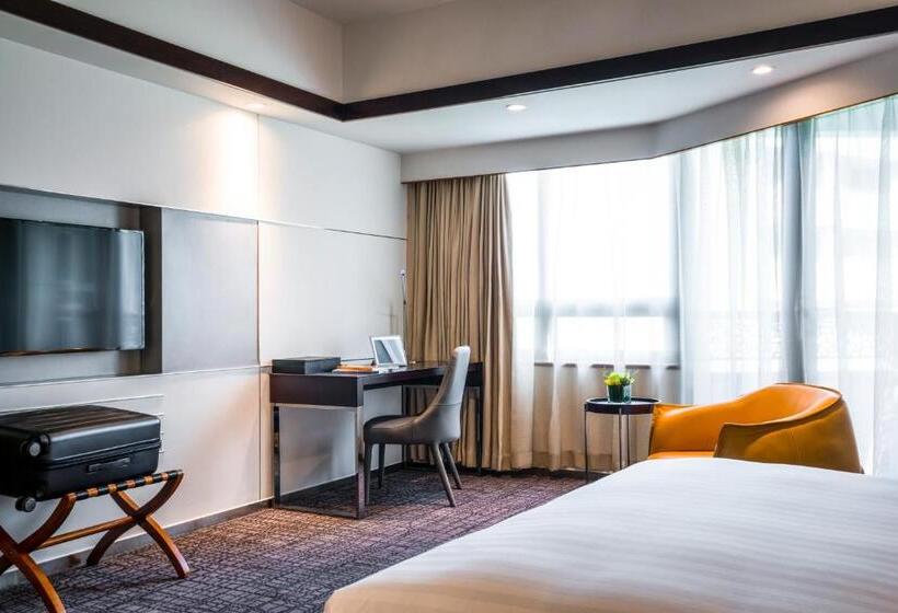 キングサイズベッド、シティビューデラックスルーム, Grand Mercure Shanghai Hongqiao