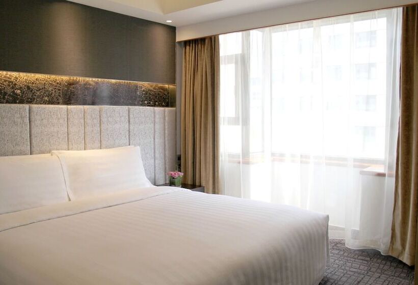 2 Bedroom Suite, Grand Mercure Shanghai Hongqiao