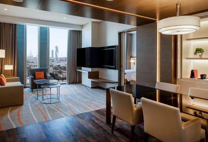 اتاق استاندارد با تخت بزرگ, Hilton Podgorica Crna Gora