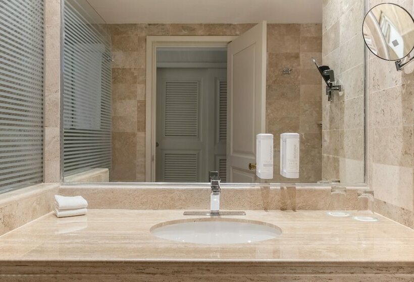 اتاق استاندارد, Iberostar Waves Tucán
