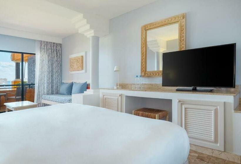 سوییت جونیور با چشم‌انداز دریا, Iberostar Waves Tucán