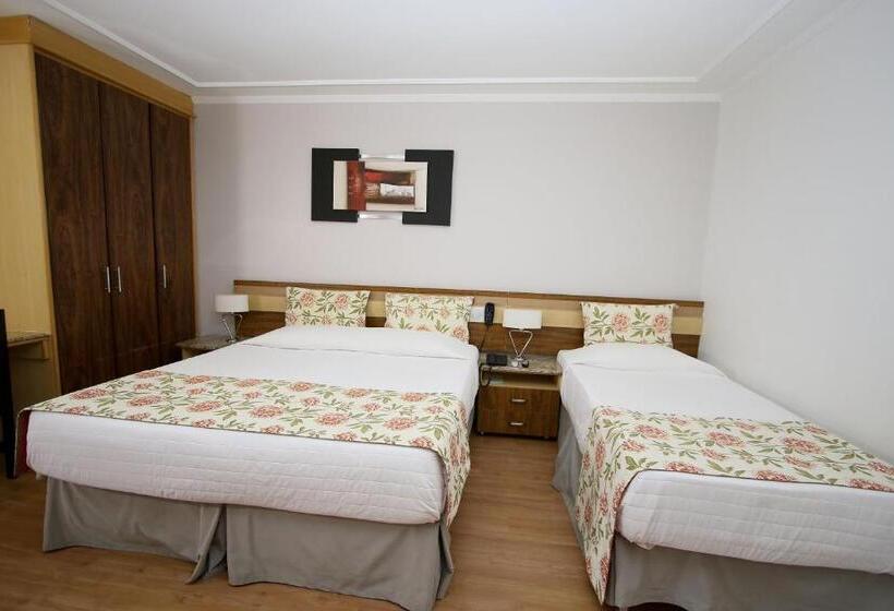 Quarto Triplo Deluxe, Laguna Plaza