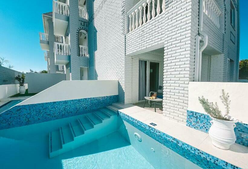 سوییت با استخر, Meandros Boutique & Spa Hotel   Adults Only