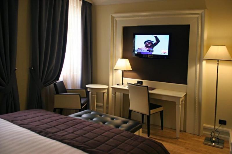 اتاق اجرایی, Milano & Spas