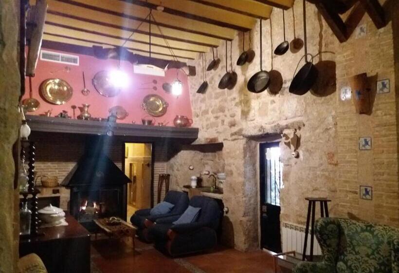 اتاق سوپریور, Palacio Guzmanes