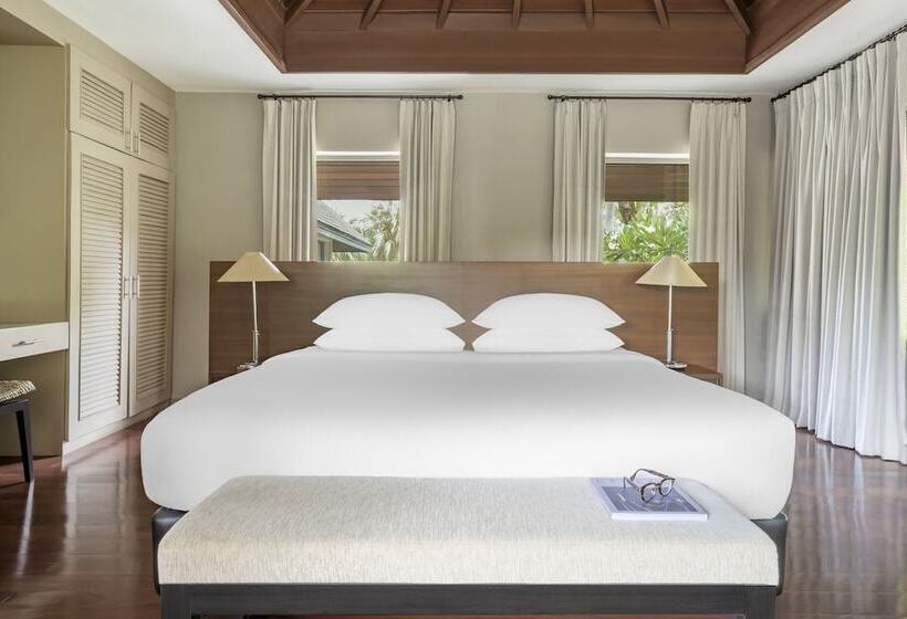 Вилла 3 Спальни с Бассейном, The Pavilions Phuket