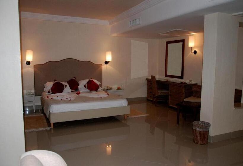 اتاق استاندارد سه نفره, Vincci Safira Palms Hôtel & Spa