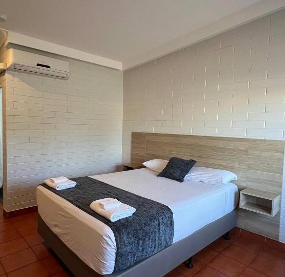 اتاق استاندارد, Katherine Motel