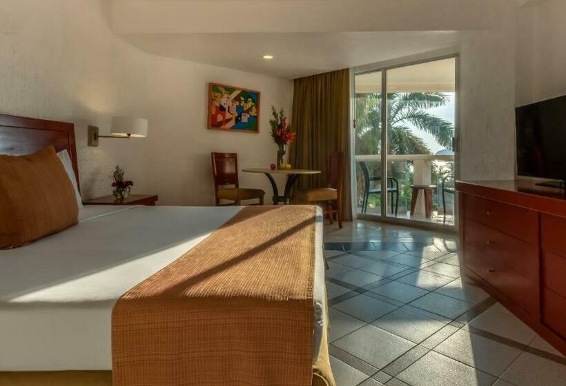 Standard Room Sea View, Park Royal Beach Ixtapa  All Inclusive