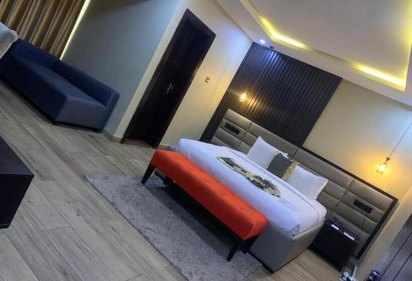 سوئیت پرزیدنت, Bon Hotel Nest Ibadan