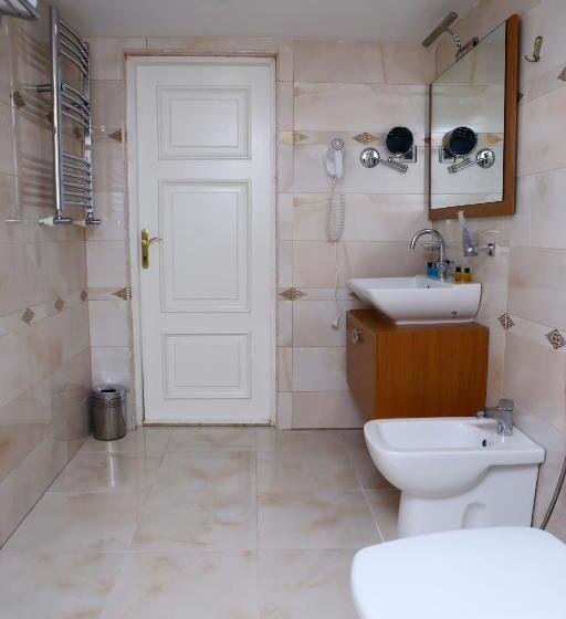 آپارتمان لوکس 1 خوابه, Deluxe Hotel Ganja