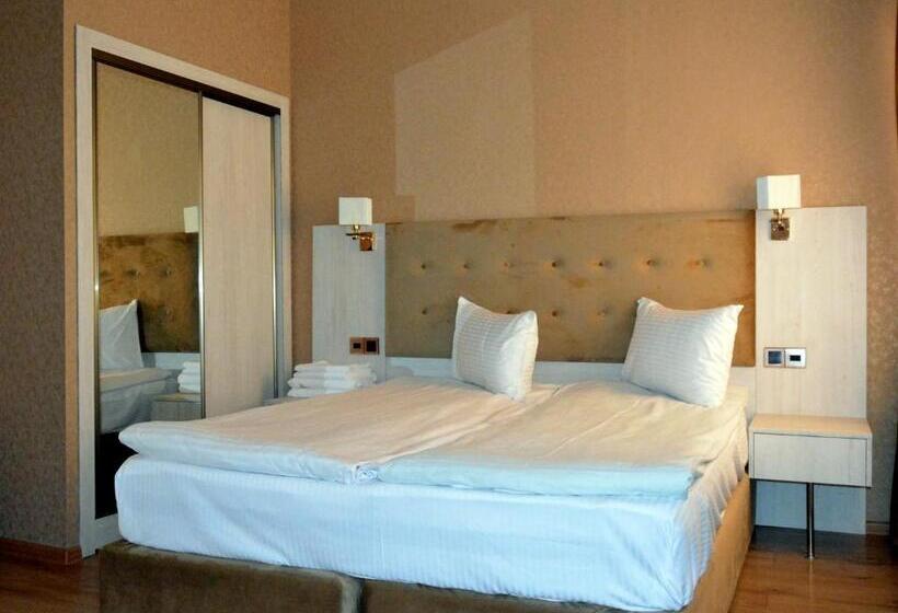 آپارتمان لوکس 1 خوابه, Deluxe Hotel Ganja