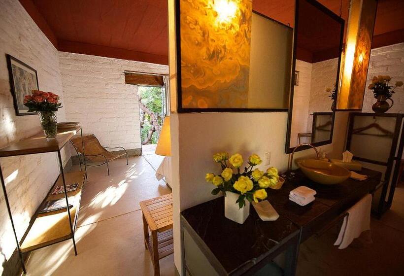 اتاق لوکس با تخت بزرگ, Casa Limon