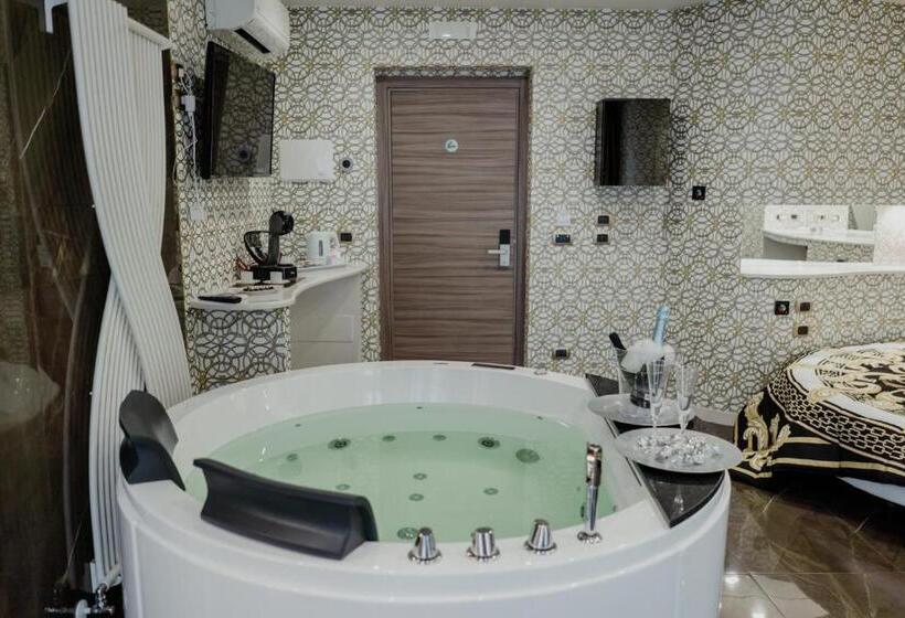اتاق استاندارد با وان آب گرم, Miryam House Affittacamere Suite E Relax