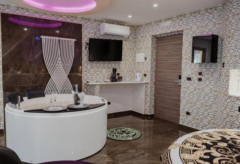 اتاق استاندارد با وان آب گرم, Miryam House Affittacamere Suite E Relax