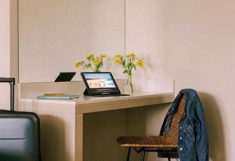 اتاق استاندارد با تخت بزرگ برای معلولان, Sonder At The Point