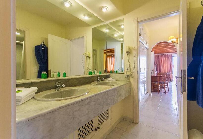 带2个卧室的公寓, Sands Beach Active Resort