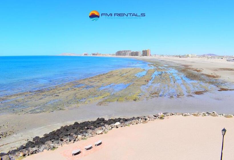 آپارتمان 2 خوابه با چشم‌انداز دریا, Marina Pinacate B 406