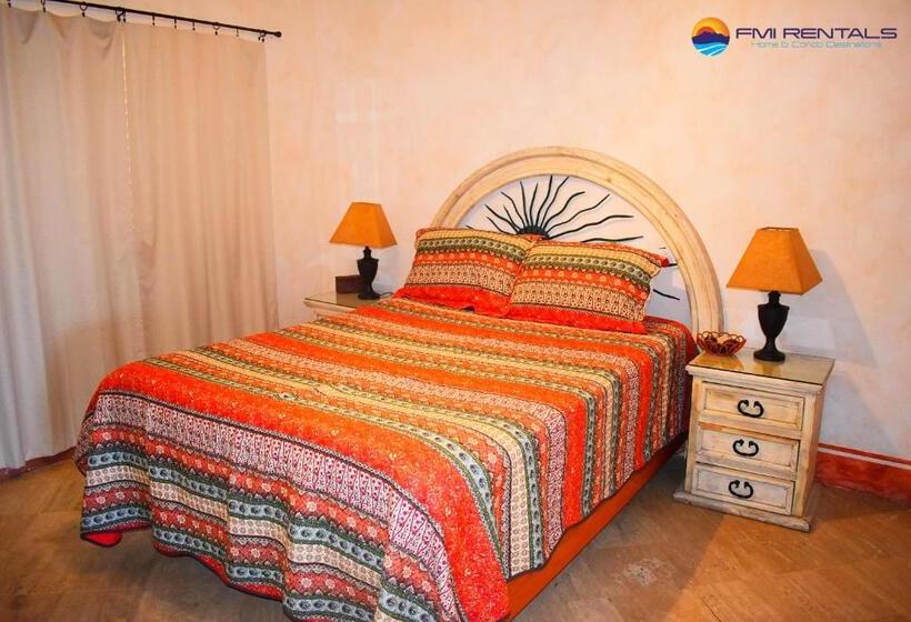 آپارتمان 2 خوابه با چشم‌انداز دریا, Marina Pinacate B 406