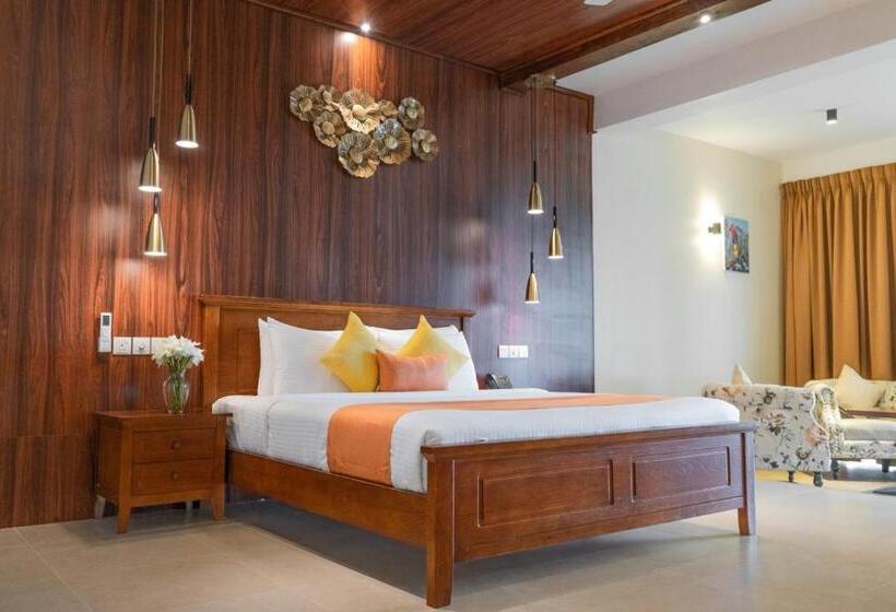 اتاق لوکس, Birds Resort Hambantota