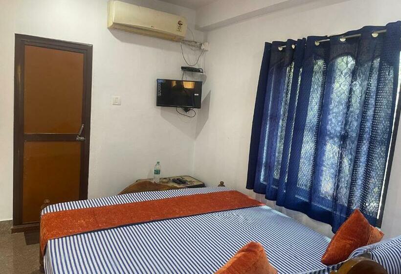 اتاق لوکس با بالکن, Anjana Palace