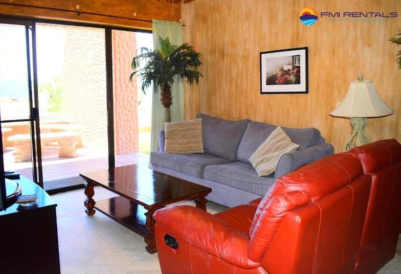 آپارتمان 2 خوابه, Marina Pinacate B 102