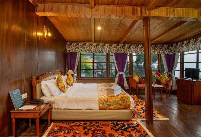 سوییت, Muscatel Himalayan Resort   400 Mts From Mall Road