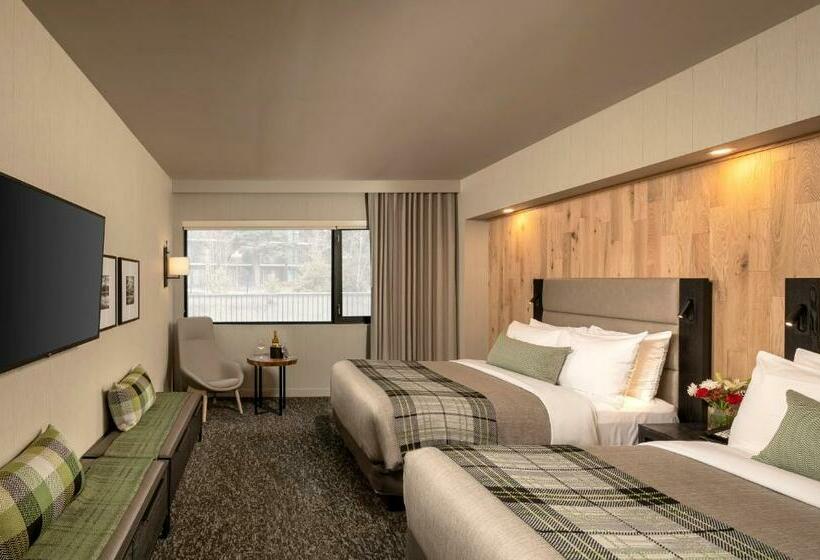 带观景的标准间, Peaks Hotel And Suites