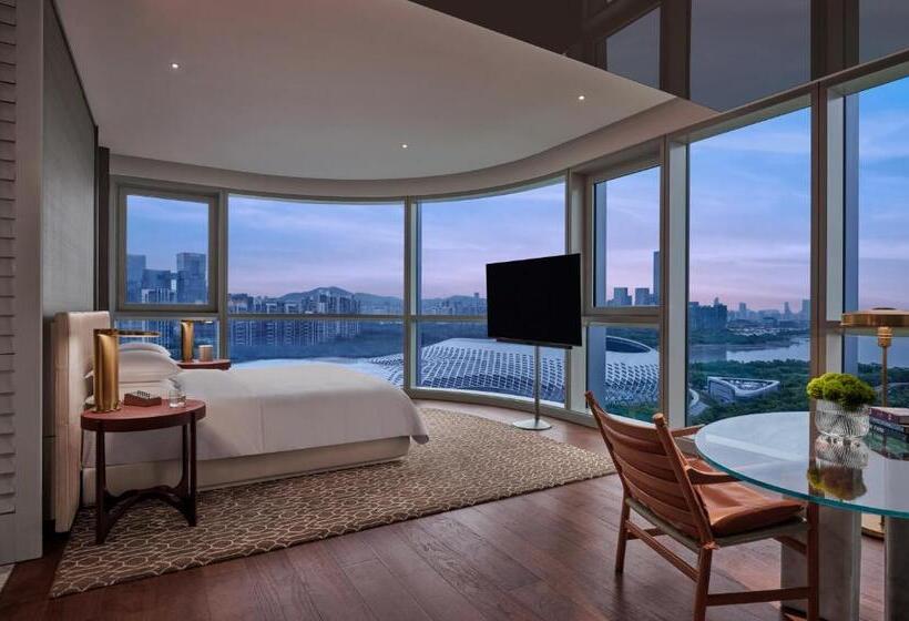 اتاق دلوکس با تخت کینگ و چشم‌انداز, 深圳湾安达仕酒店 Andaz Shenzhen Bay