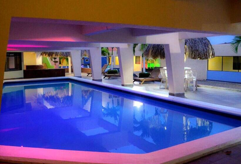 اتاق استاندارد یک نفره, Brisa Coatzacoalcos
