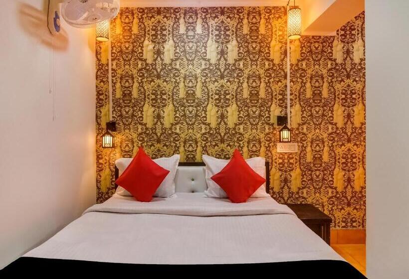 اتاق لوکس سه تخته, Super Capital O Divira Inn