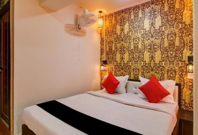 اتاق لوکس سه تخته, Super Capital O Divira Inn