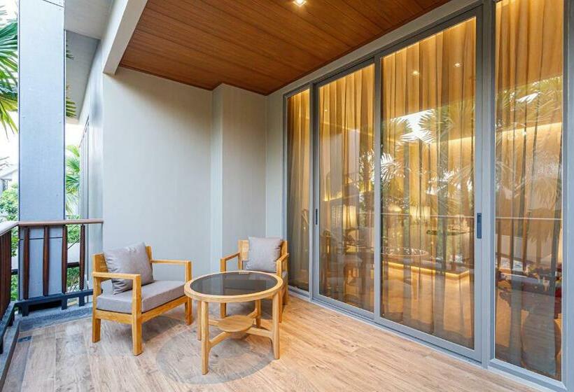 استودیوی لوکس, W1bangkoknoi