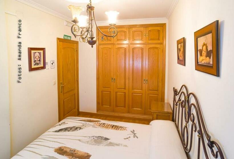 اتاق استاندارد, Albergue De Peregrinos Ultreia Et Suseia