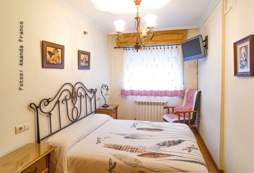 اتاق استاندارد, Albergue De Peregrinos Ultreia Et Suseia