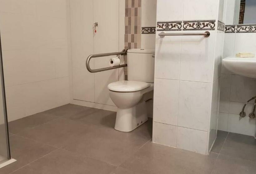 اتاق استاندارد, Albergue De Peregrinos Ultreia Et Suseia