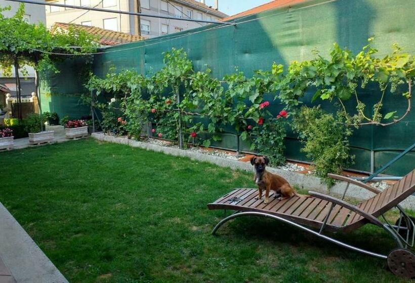 آپارتمان 1 خوابه, Albergue De Peregrinos Ultreia Et Suseia