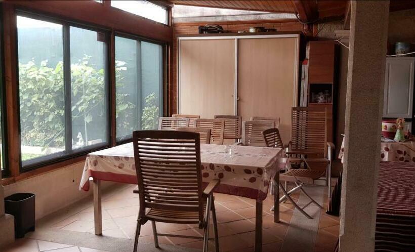 آپارتمان 1 خوابه, Albergue De Peregrinos Ultreia Et Suseia