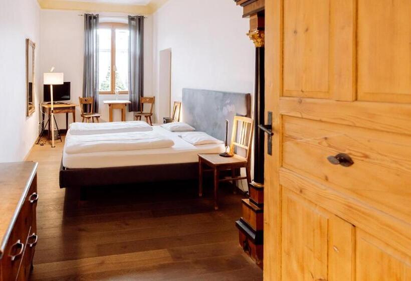 اتاق استاندارد, Hirzinger   Gasthaus Und