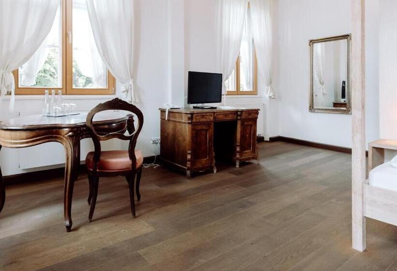 Standard room with outdoor bath, Hirzinger   Gasthaus Und