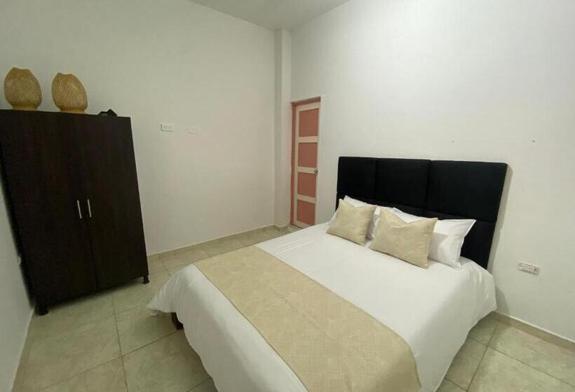 آپارتمان لوکس 1 خوابه, Mahalo Hostel