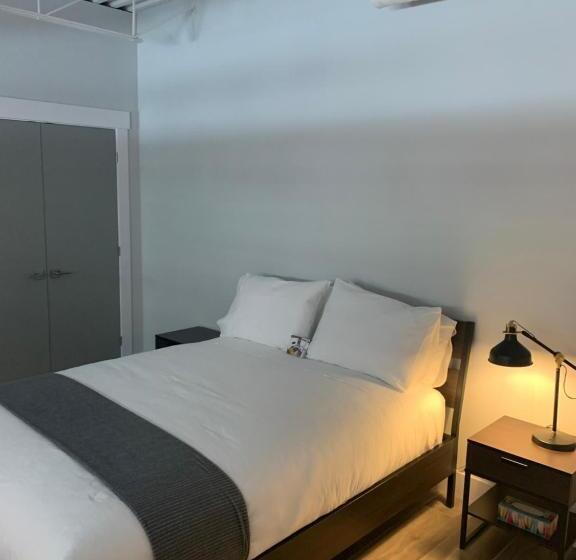 استودیوی استاندارد, Station 1 By Terra Hospitality