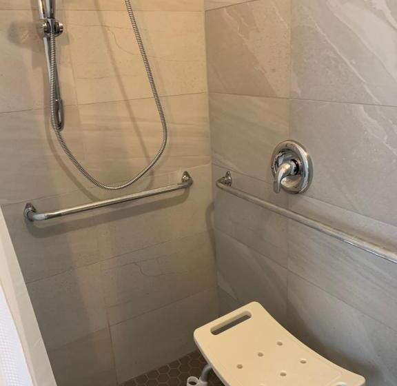 استودیوی استاندارد, Station 1 By Terra Hospitality