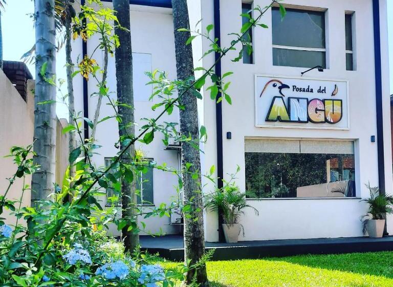 اتاق لوکس, Posada Del Angú